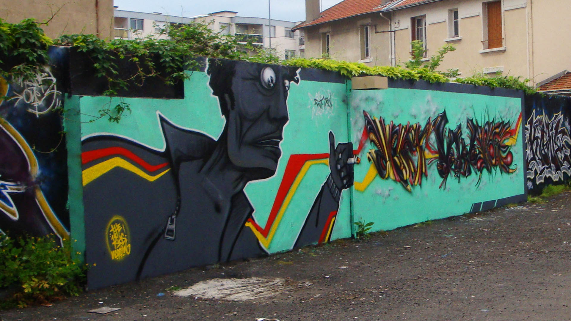 fresque-street-art-clermont-ferrand-graffiti
