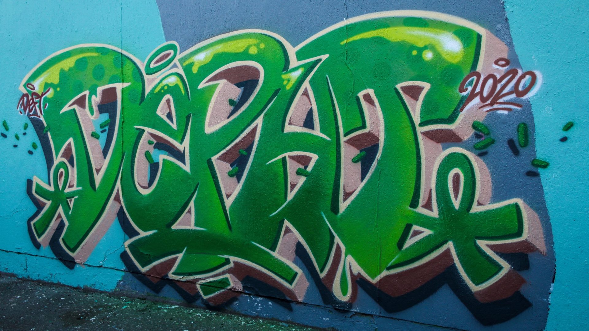 Graffiti Depht réalisé par Deft à Clermont-Ferrand 